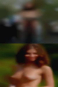 Bonjour swingers room chat I'm Ariele.