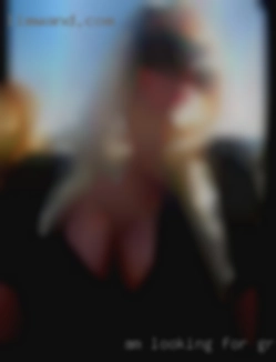 Am looking for some fun with Grand Rapids nude housewives someone.