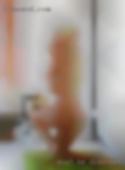 Must California personals be discreet and able to host.
